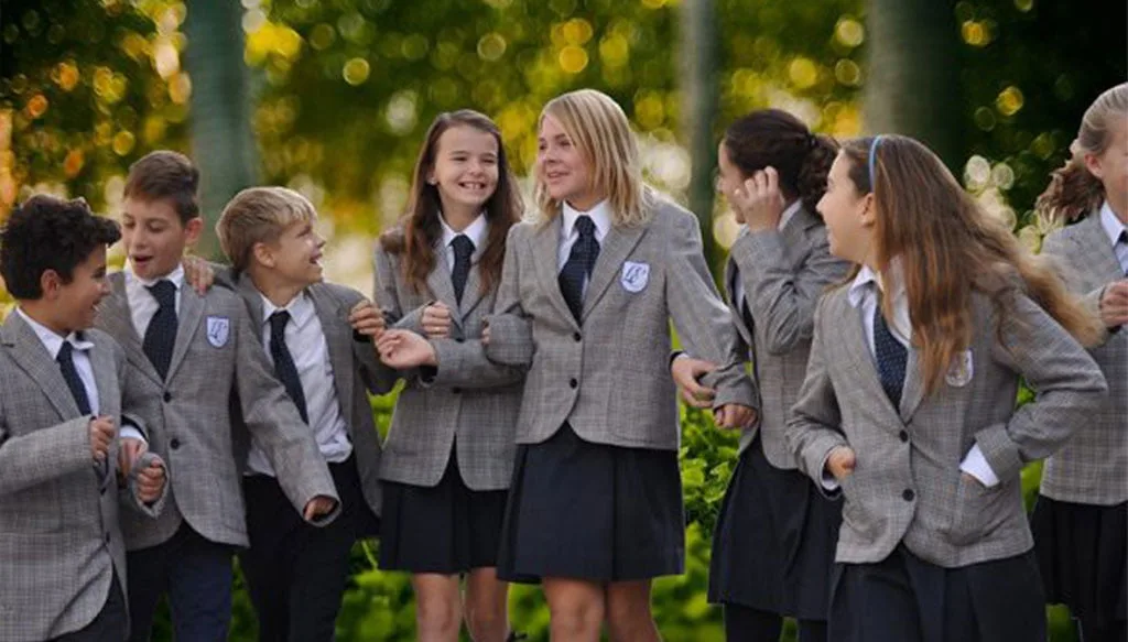 Alumnos de The Lady Elizabeth School