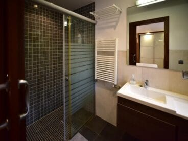 Baño reformado en un chalet en venta en Jávea – Atina Inmobiliaria