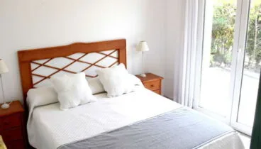 Chalet de cuatro habitaciones en venta en Dénia – Stirling Ackroyd Spain