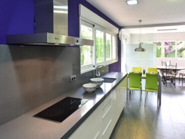 Chalet con cocina reformada a la venta en Jávea – Atina Inmobiliaria