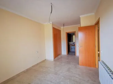 Habitación principal con baño en suite – L&T Properties
