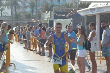 Mateo Bustos en el segmento de carrera a píe