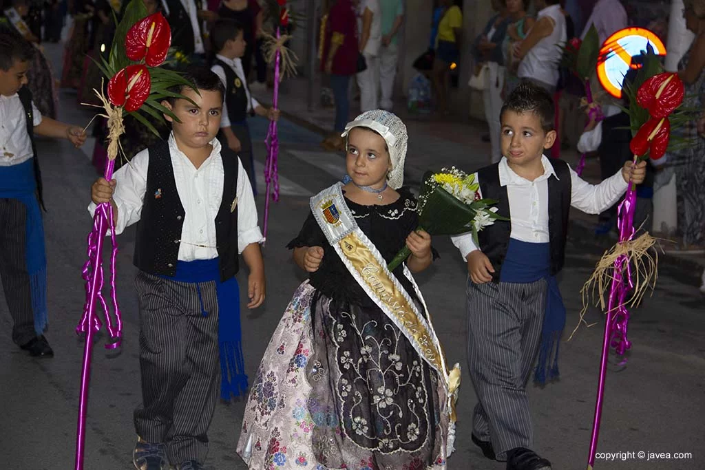 Miembros infantiles de la Comisión de Fiestas Virgen de Loreto