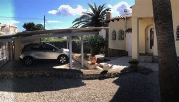 Parking cubierto con capacidad para dos coches – Terramar Costa Blanca