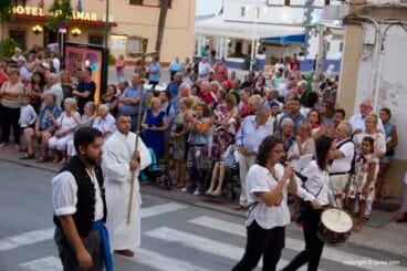 Comienzo de la procesión del Santísimo Cristo del Mar