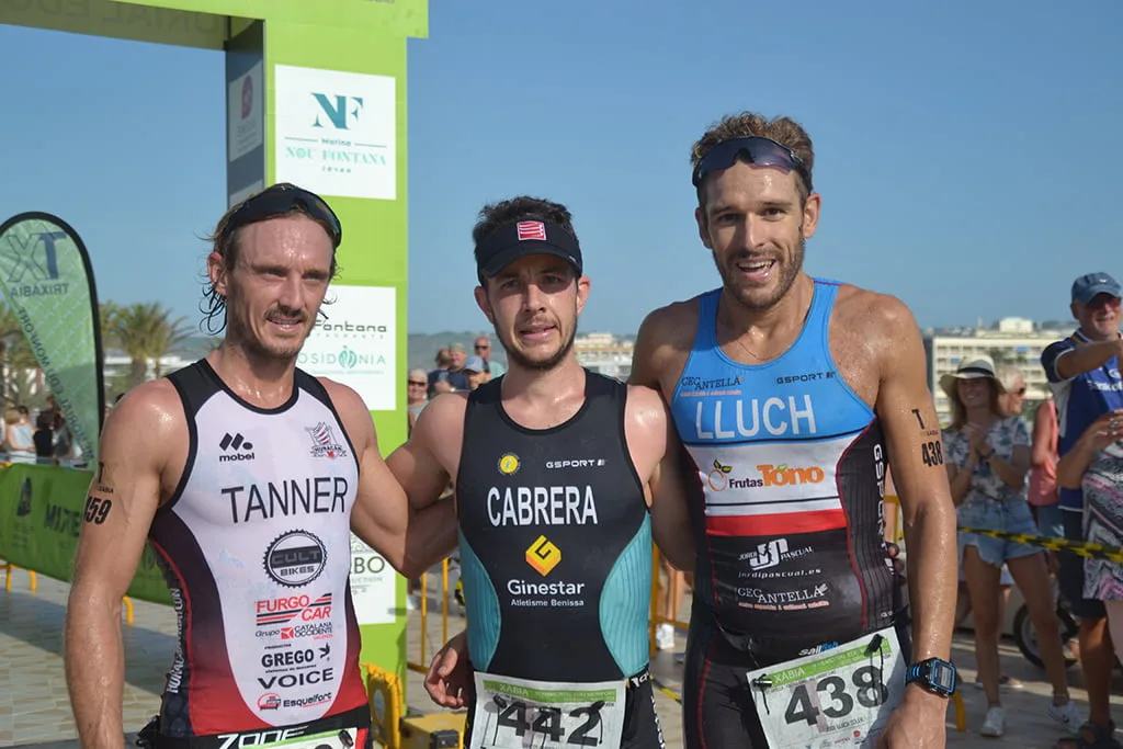 Tanner junto a Cabrera y José Lluch podio olímpico