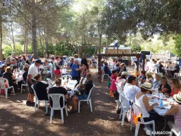 180 personas del Día del Ama de Casa