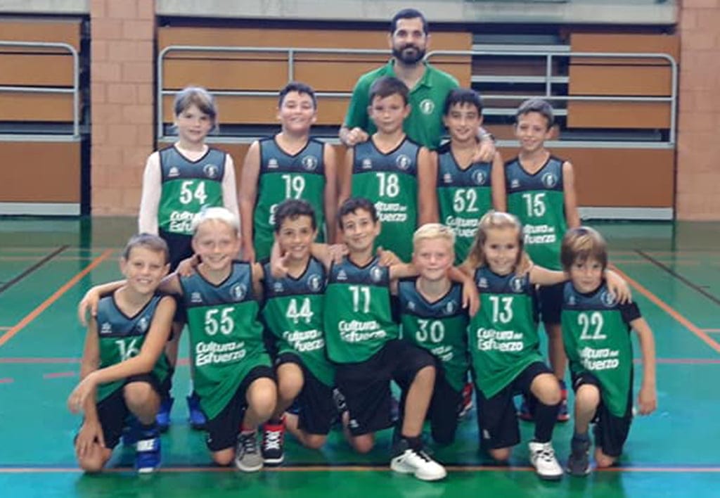 Imagen: Equipo infantil del CB Joventut Xàbia