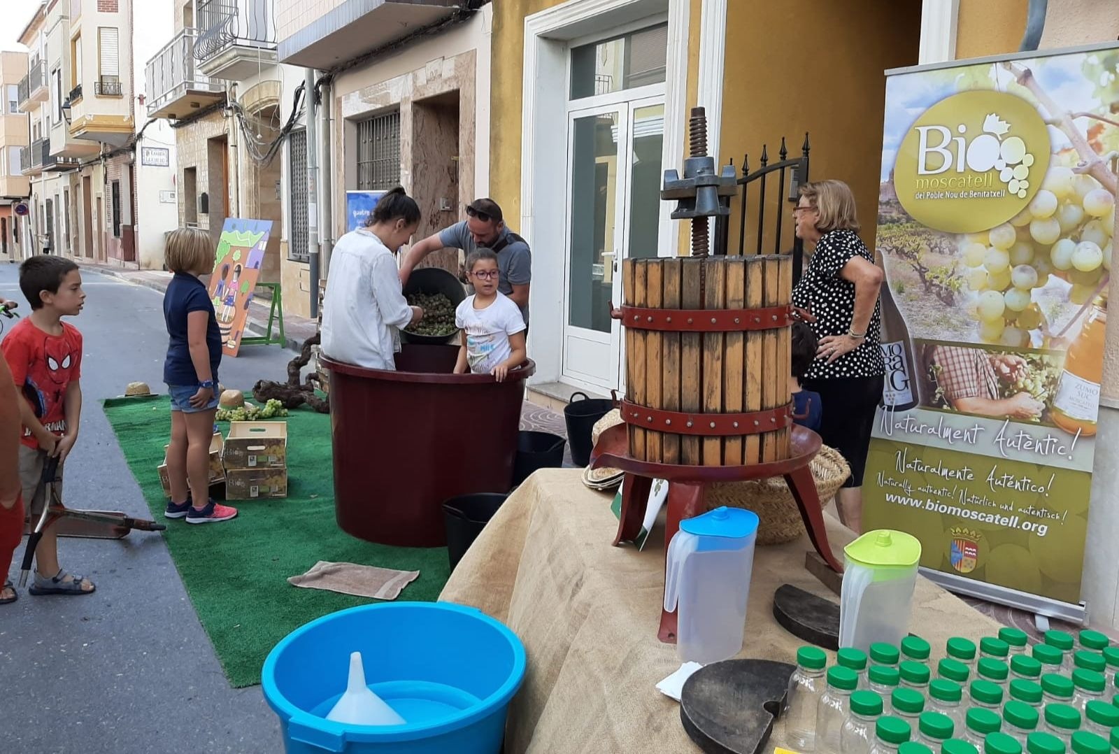 Imagen: I Festa del Moscatell en El Poble Nou de Benitatxell (2)