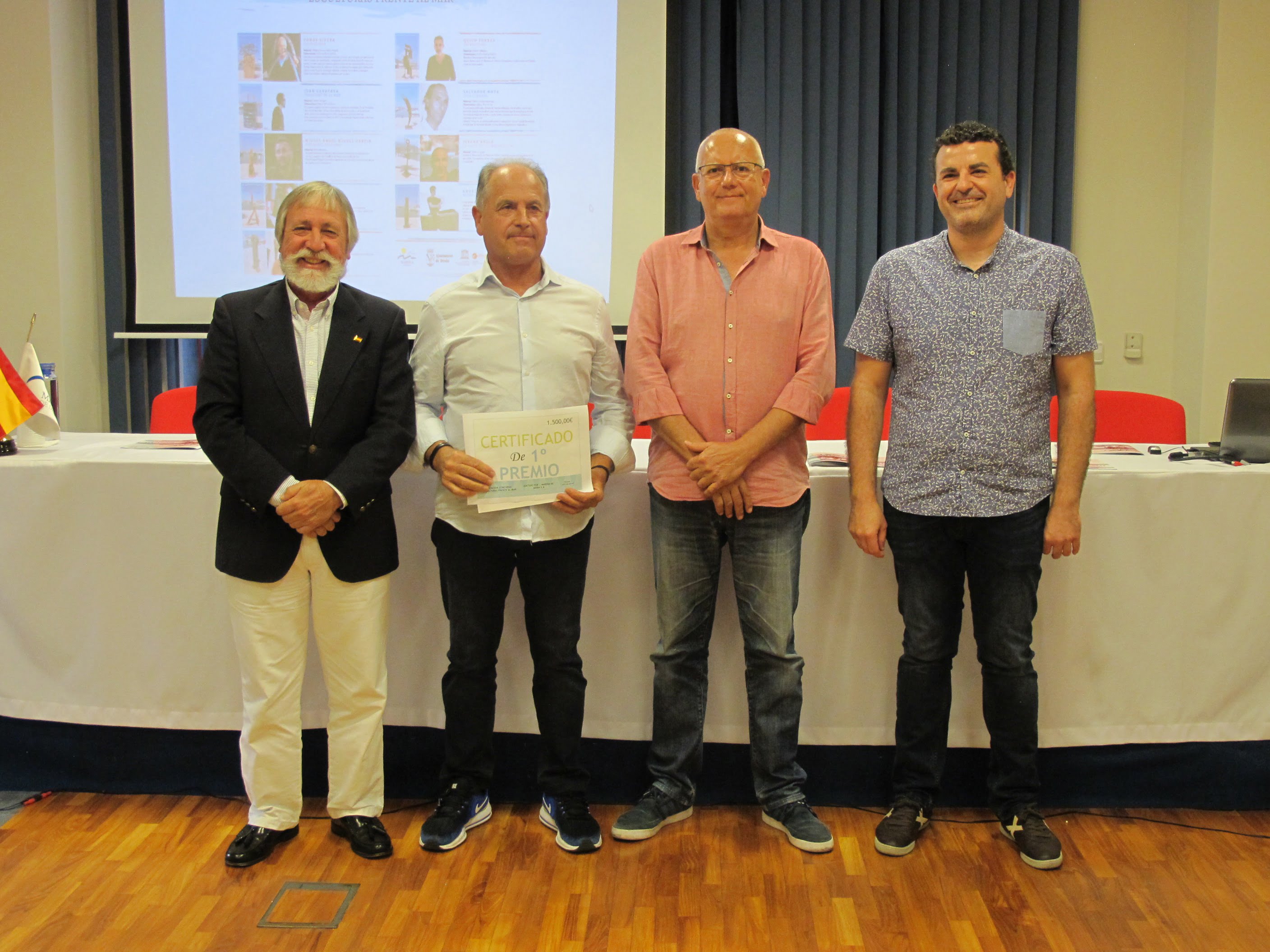 Imagen: Tomás Sivera gana el primer premio