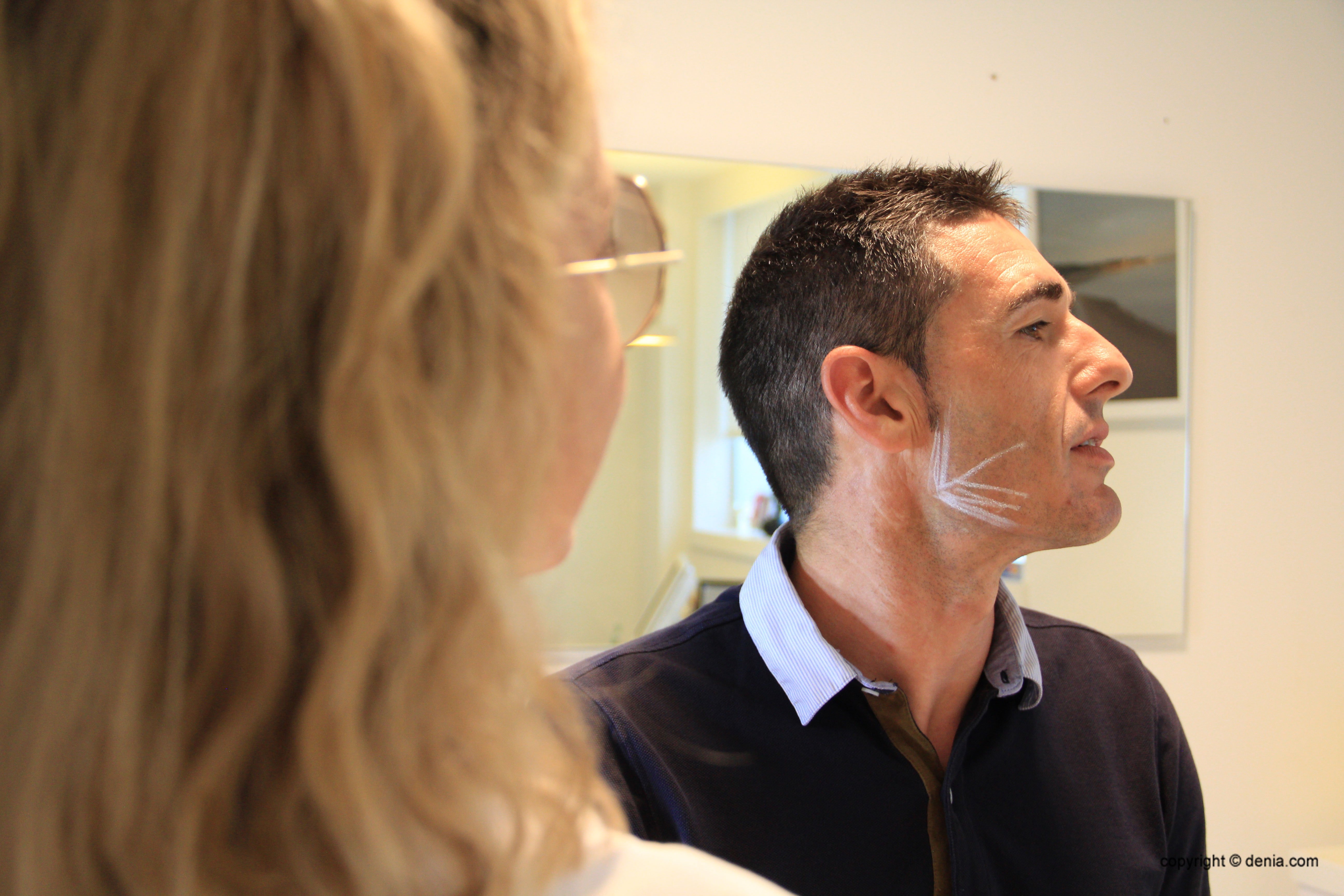 Imagen: Tratamientos estéticos para hombres en Dénia - Clínica Estética Castelblanque