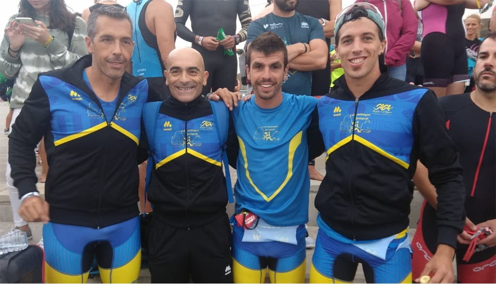 Imagen: Triatletas del Tri-Benitatxell