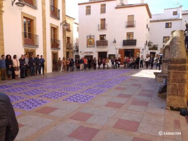 Acto institucional del 25 N en Xàbia