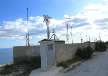 Antenas instaladas en el Puig Llorença