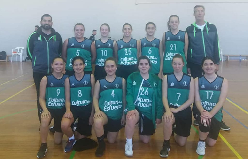 Imagen: Equipo senior femenino del CB Joventut Xàbia