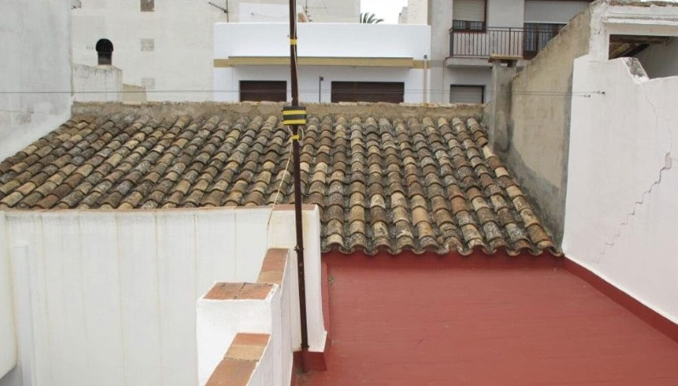 Azotea en una casa de pueblo en el centro de Jávea - AR Luxury Living
