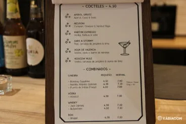 Carta de bebidas de Puesto 7- nuevo negocio del Mercat de Xàbia