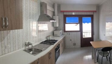 Cocina de una casa en venta en Jávea – Terramar Costa Blanca