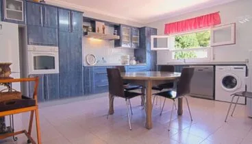 Gran cocina independiente en un chalet en venta en Jávea – MORAGUESPONS Mediterranean Houses
