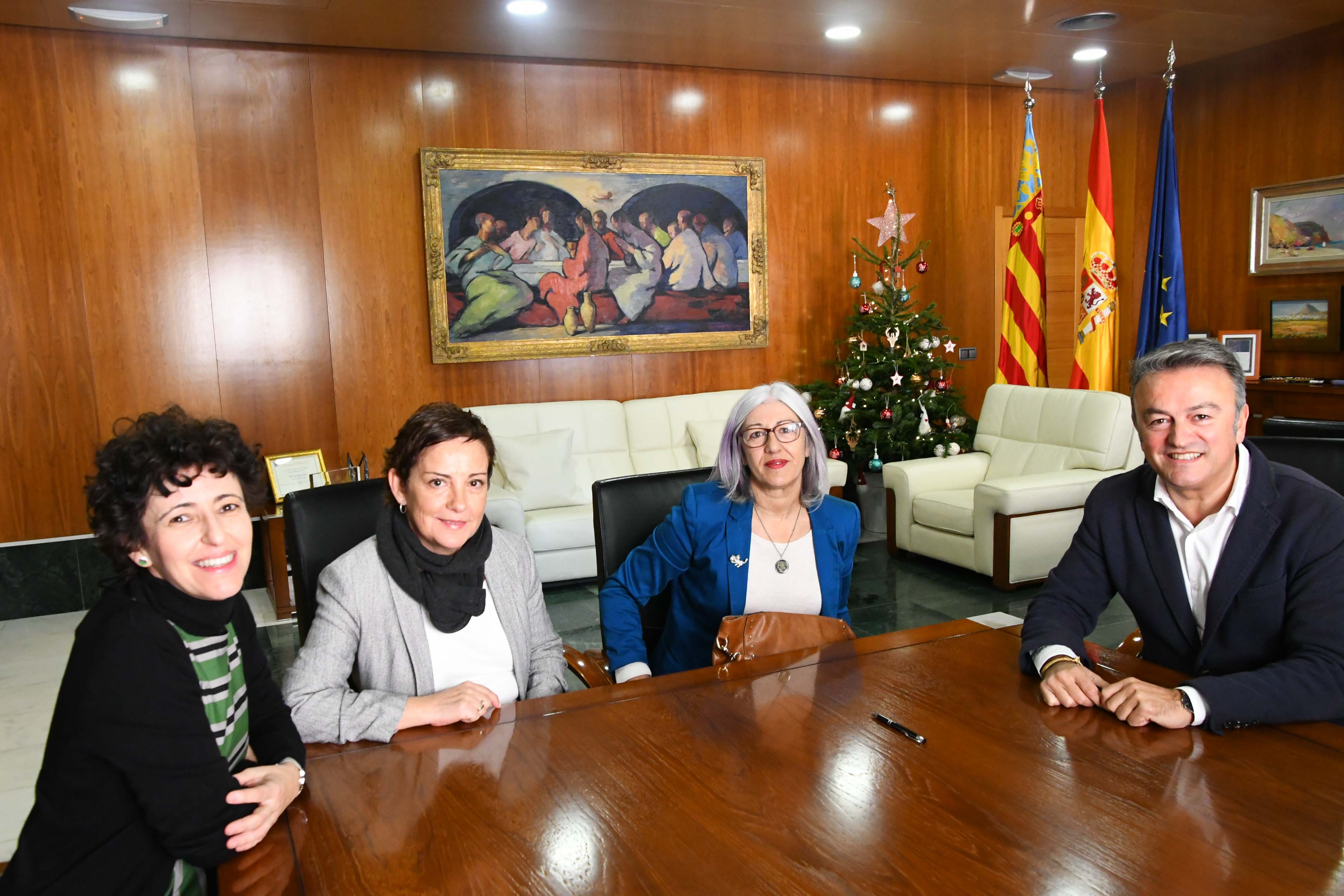 Imagen: Firma del convenio con Aprosdeco