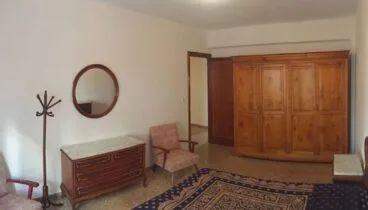 Dormitorio grande en una casa en venta en Jávea – Terramar Costa Blanca