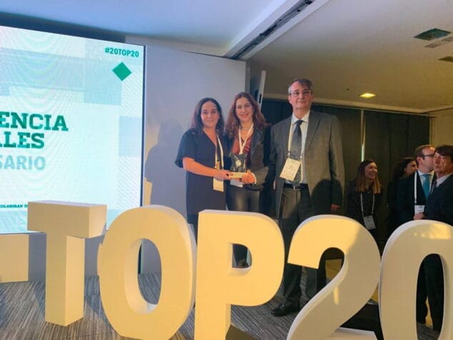 Imagen: Entrega del premio al Hospital de Dénia