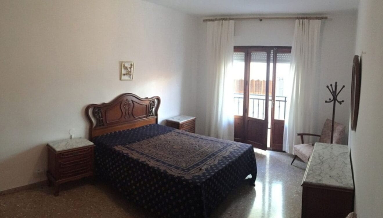 Habitación principal en una casa en venta - Terramar Costa Blanca