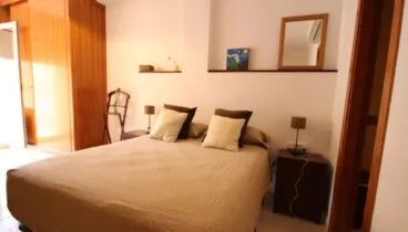 Una de las dos habitaciones de un dúplex en venta – Atina Inmobiliaria