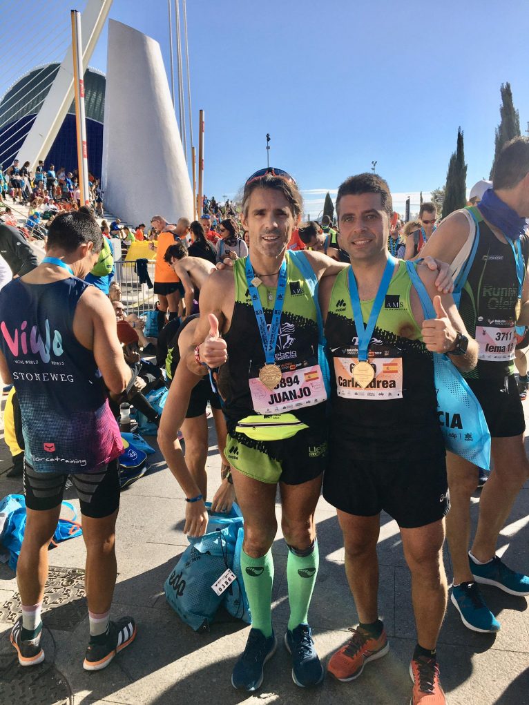 Juanjo Vallés e Javi Segarra nella Maratona di Valencia