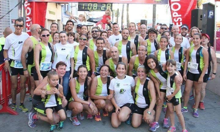 Imagen: Miembros del Club Atletismo Llebeig