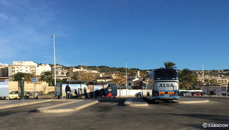 Vista general de la estación de autobuses de Xàbia