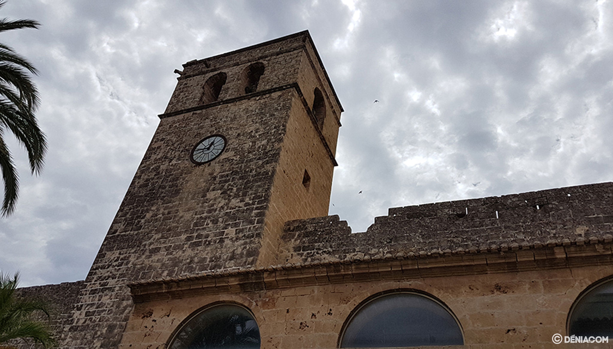 Campanario de la Iglesia de San Bartolomé - Já | Xà
