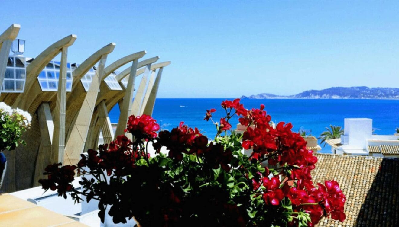 Casa de pueblo con vistas panorámicas al mar - Terramar Costa Blanca