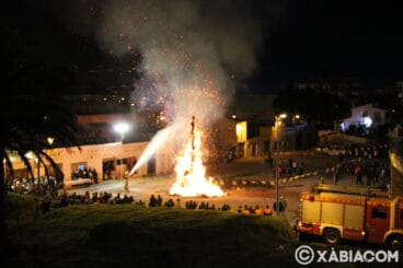 Cremà del Pi de Sant Antoni Xàbia