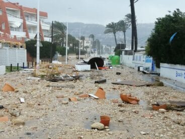 Destrozos en el Primer Montañar