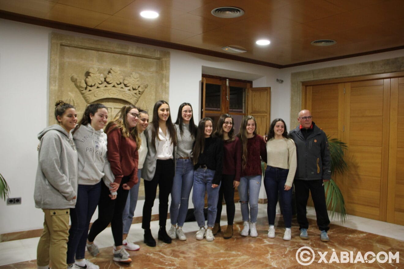Homenaje a María Cardona por Campeona de España en balonmano