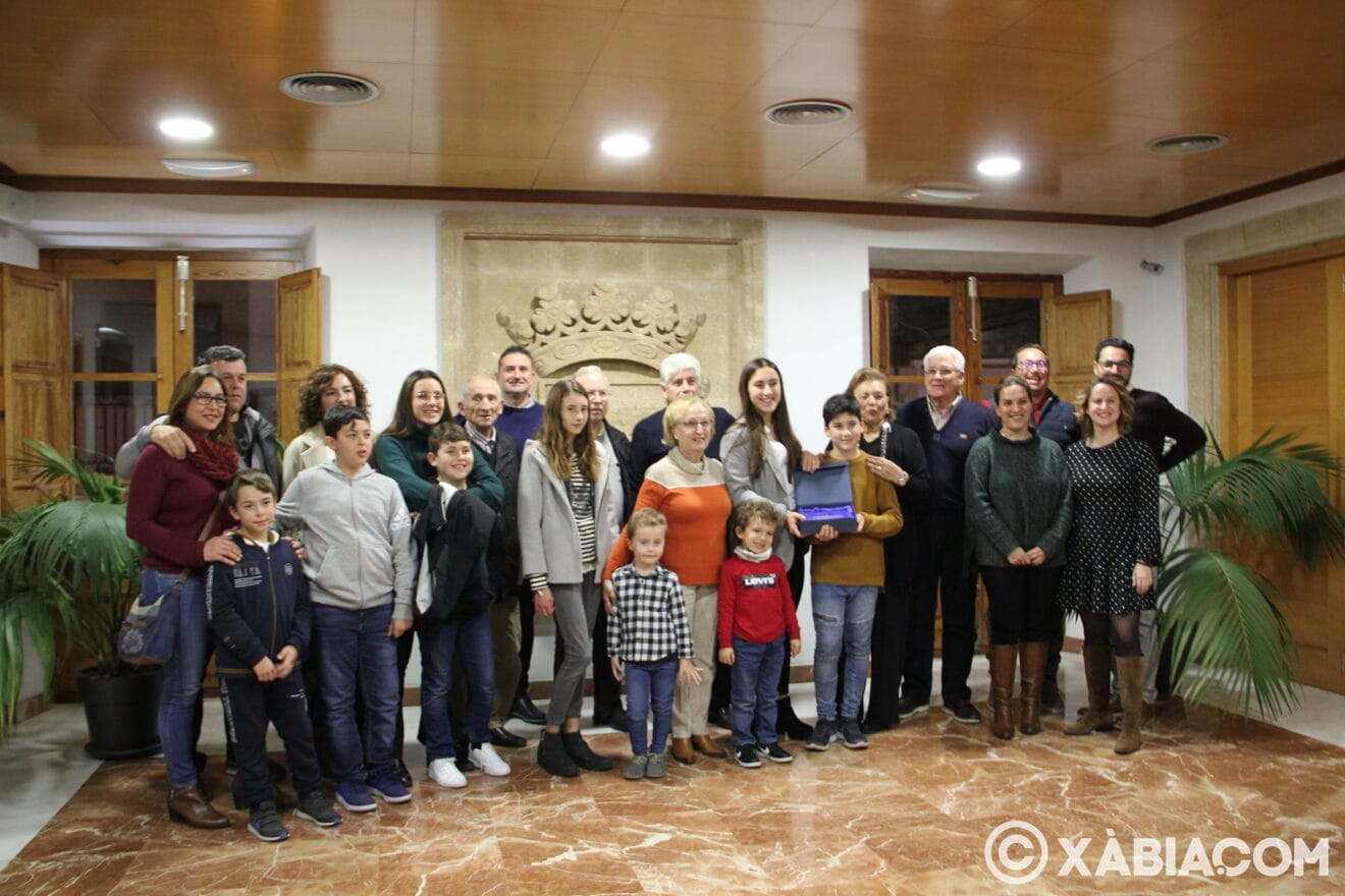Homenaje a María Cardona por Campeona de España en balonmano