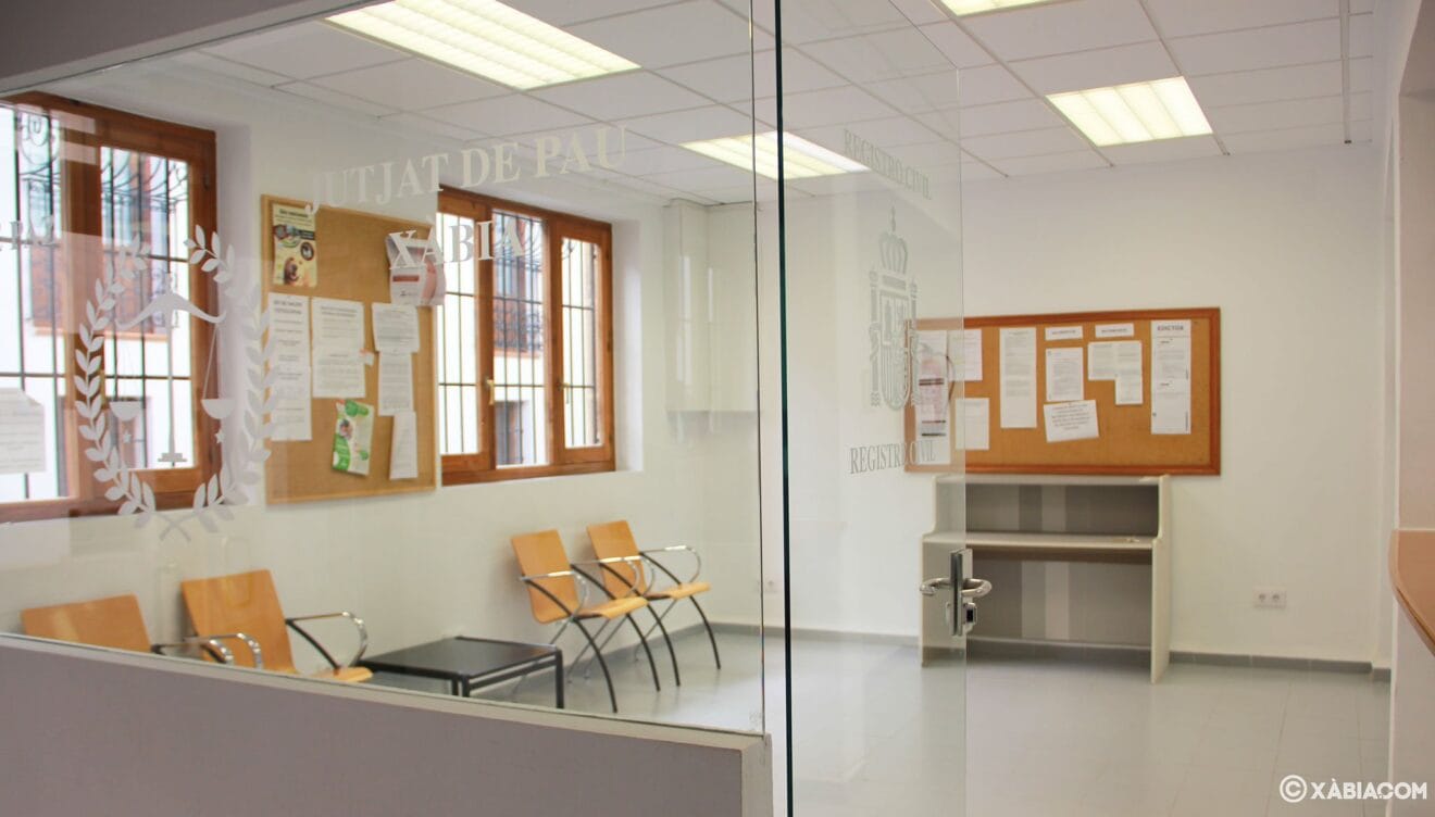 Interior del Juzgado de Paz de Jávea