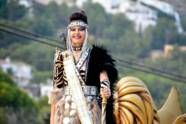 Loreto García Llidó, abanderada cristiana 2017