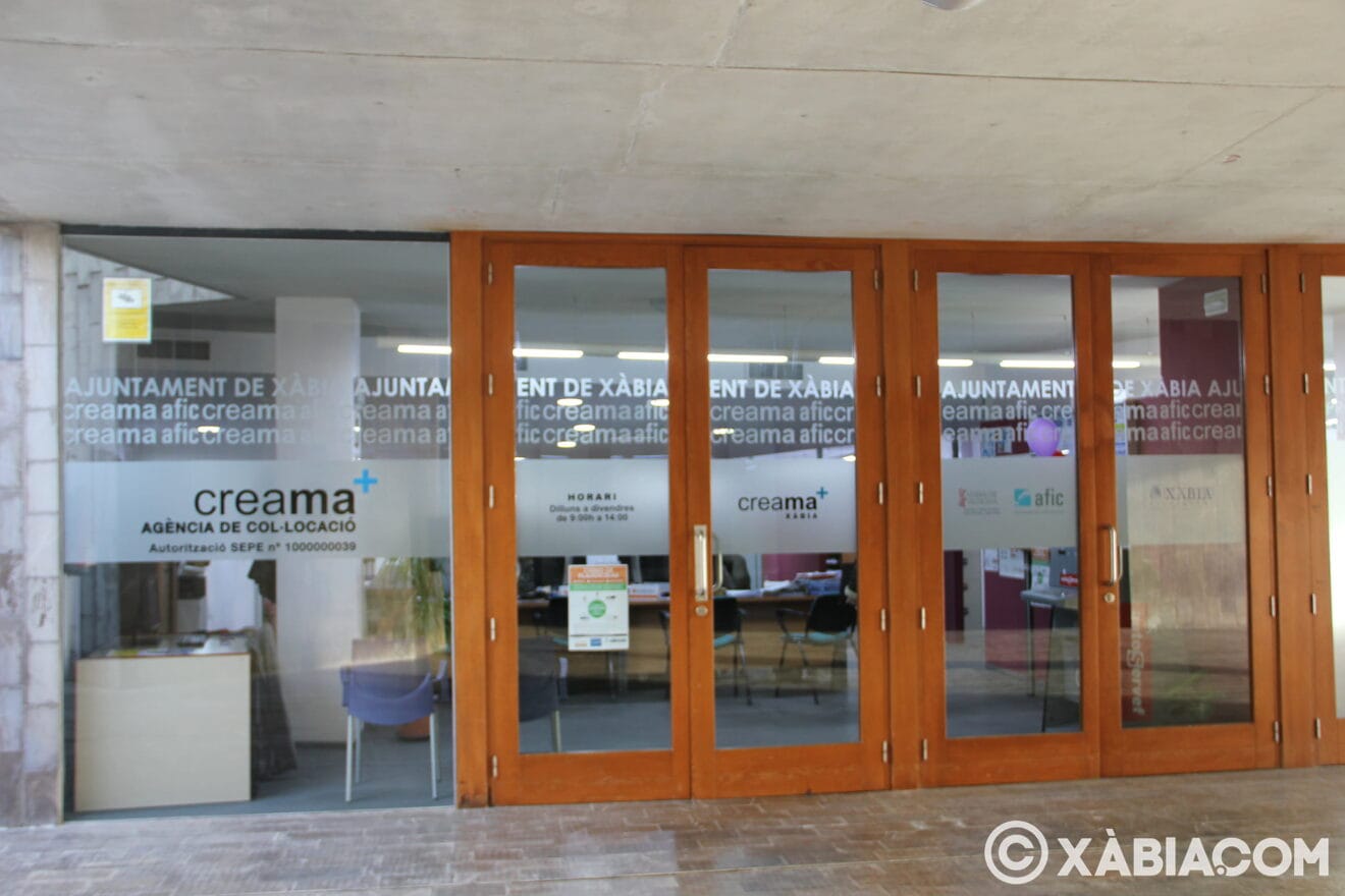 Parte exterior-fachada de Creama Xàbia