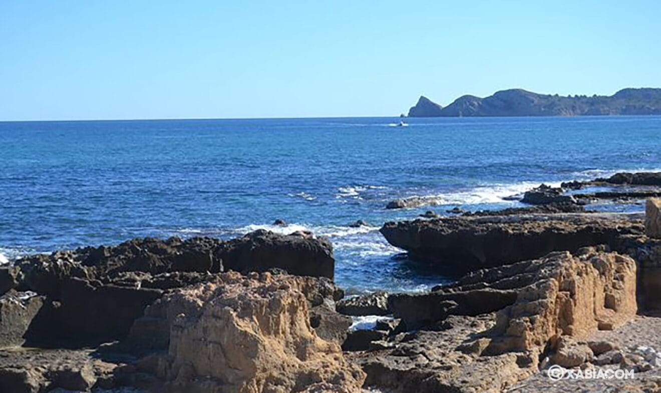 Piedra tosca de la playa del Primer Montañar
