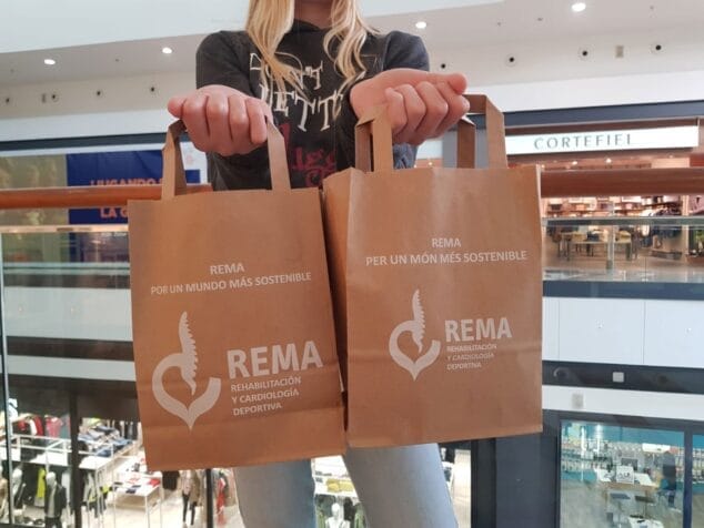 Imagen: Campaña de REMA (Rehabilitación Marina Alta) a favor de la sostenibilidad