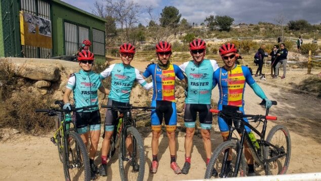 Imagen: Ciclistas del Xàbia's Bike