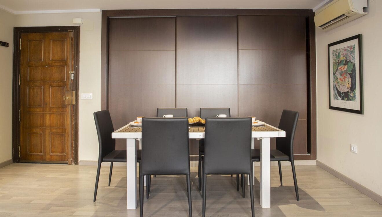 Comedor de un apartamento vacacional en Jávea - MMC Property Services