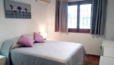 Dormitorio en un chalet en venta en Jávea – Xabiga Inmobiliaria