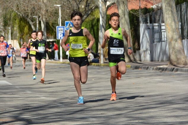 Imagen: Dura pugna entre dos atletas