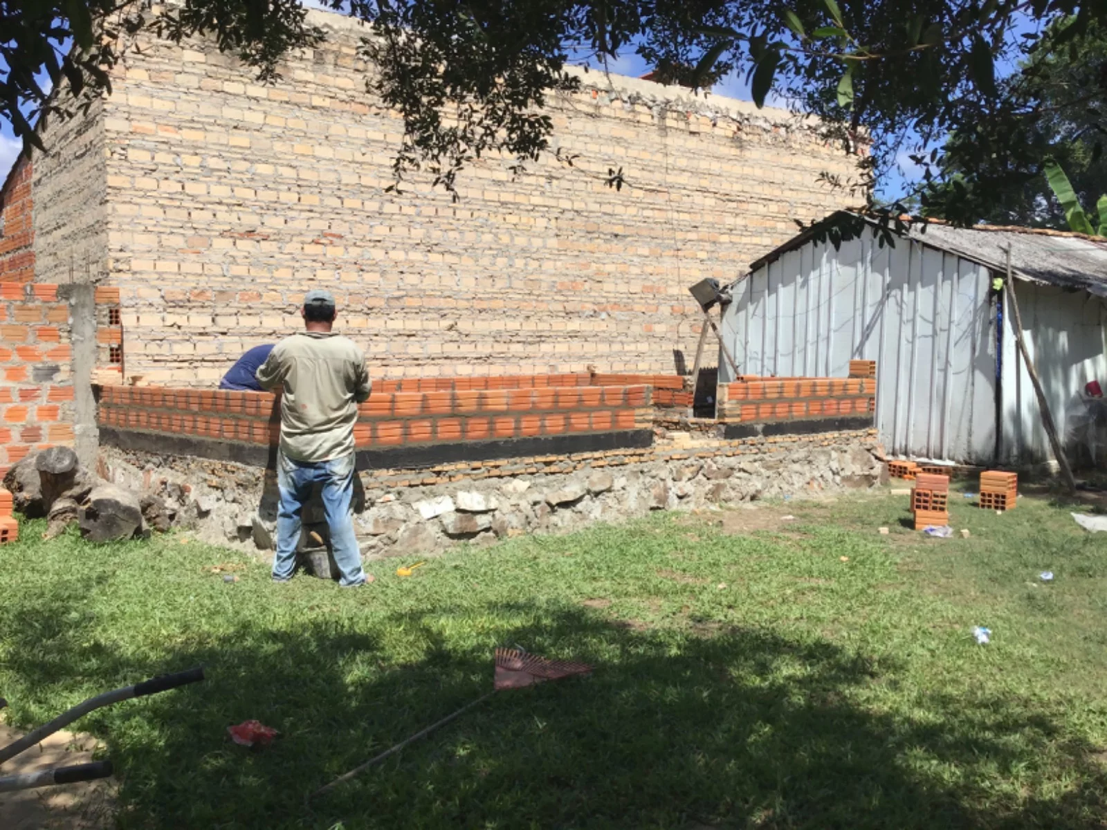 Edificación de la segunda casa en Paraguay
