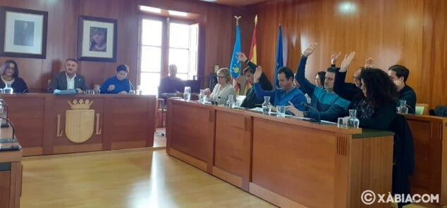 Imagen: El PP de Xàbia se abstiene en la votación de la contrata d basura