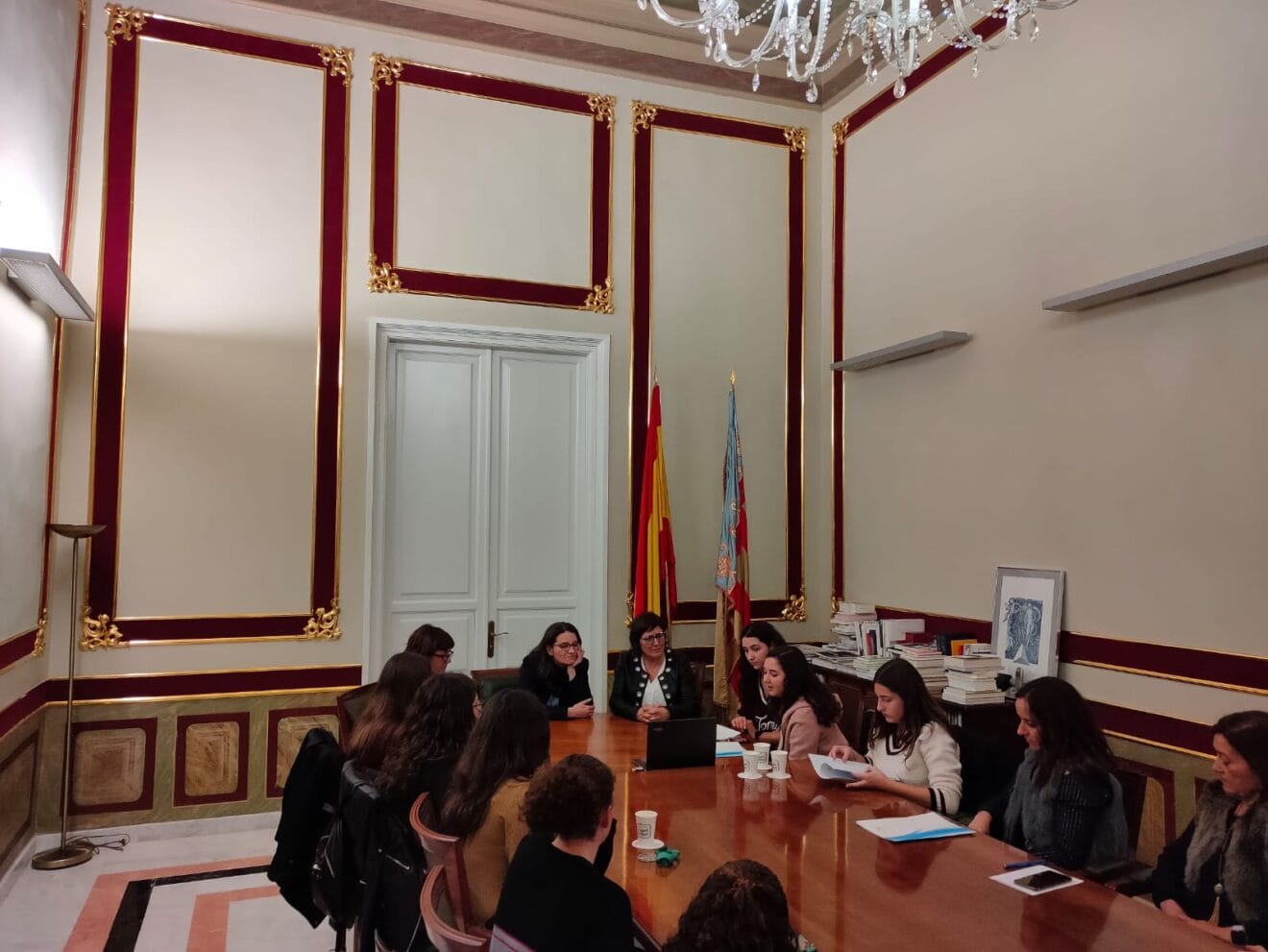 Encuentro con Mónica Oltra