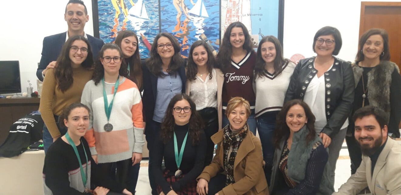 Equipos de niñas valencianas participantes en la final del Technovation Challenge 2018